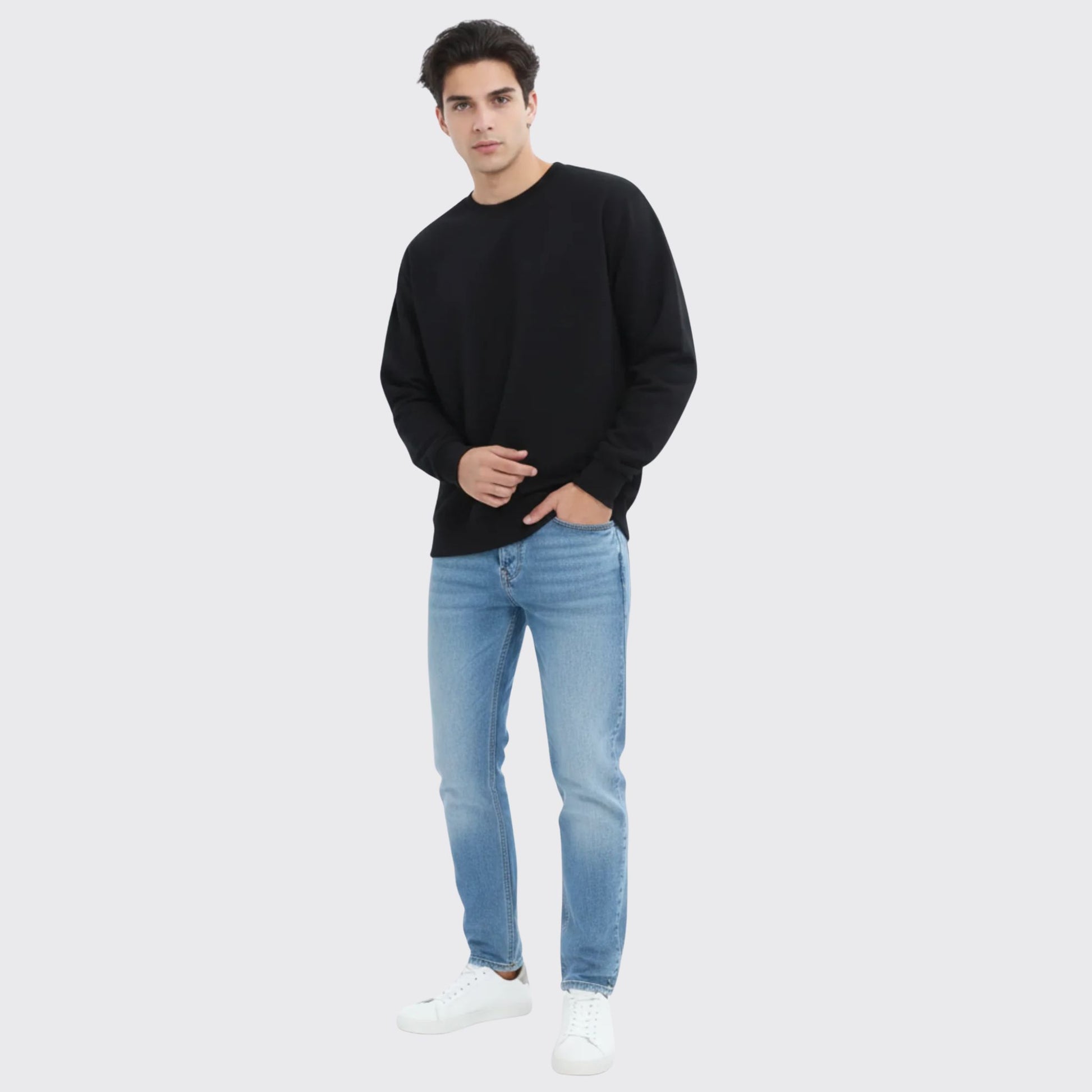 VYBE Regular Fit Sweatshirt Black
