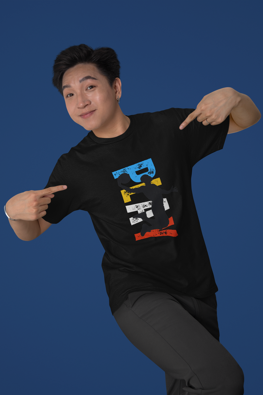 Men’s Black Cotton Basketball Dunk Graphic T-Shirt with Color Block Print